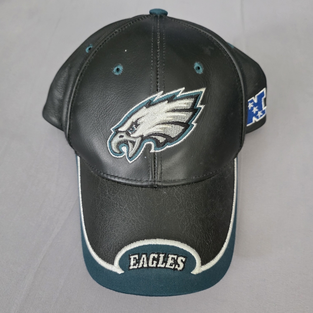 VINTAGE Philadelphia Eagles Leather Black Cap